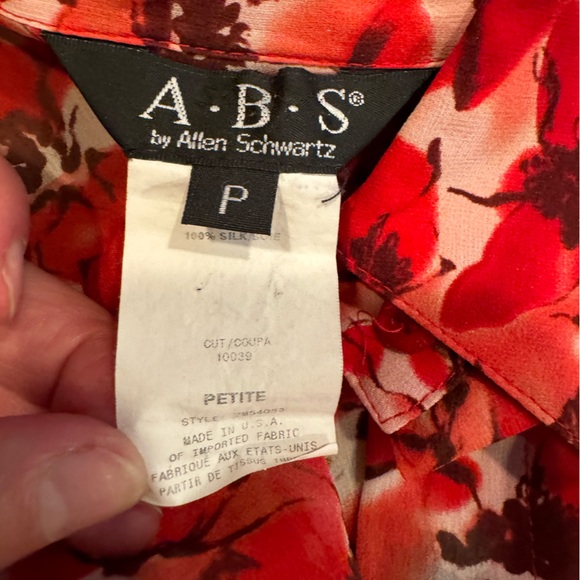 A.B.S. Red Silk Floral Blouse - size Petite - Picture 7 of 11